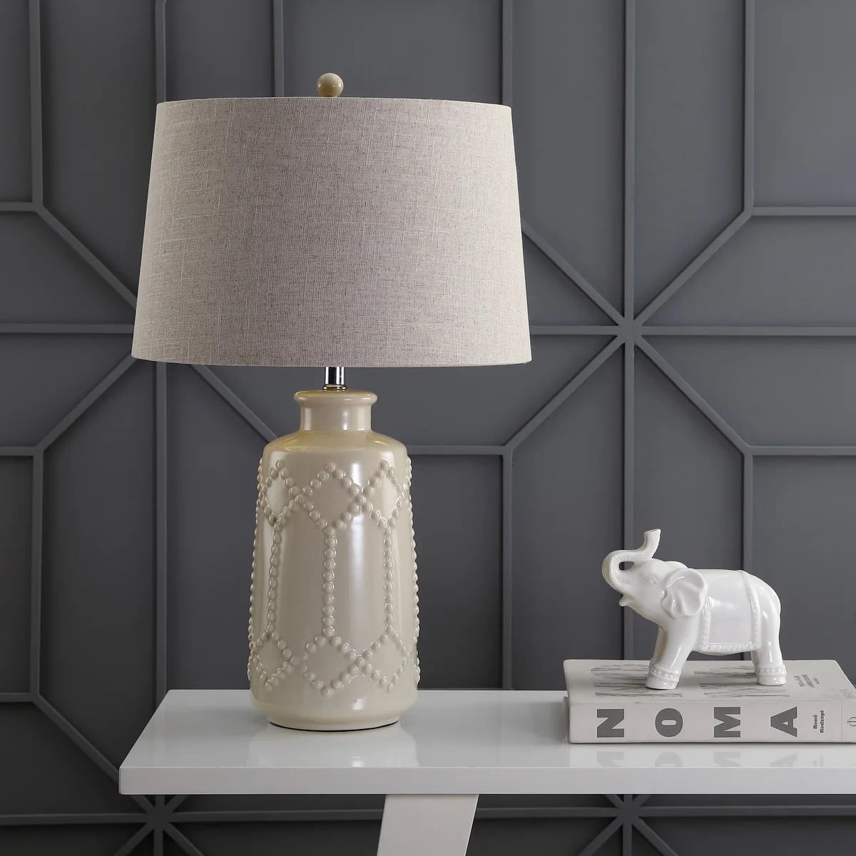 Everdaily Essentials Alice 26" Ceramic LED Table Lamp, Cream, JYL4018A Ref. 3229