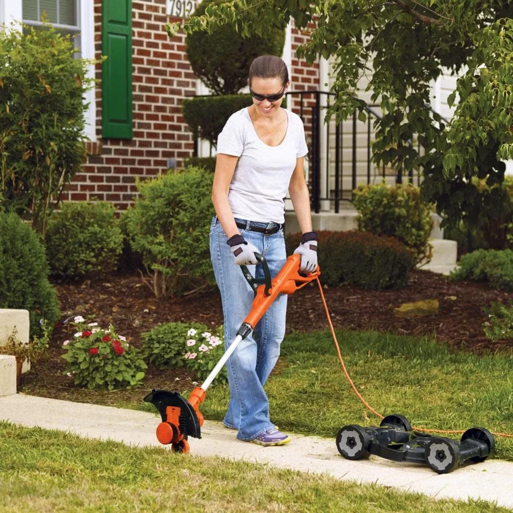 BLACK+DECKER 3-in-1 12-inch Corded Electric String Trimmer, Edger & Lawn Mower, 6.5-Amp (MTE912) 5487