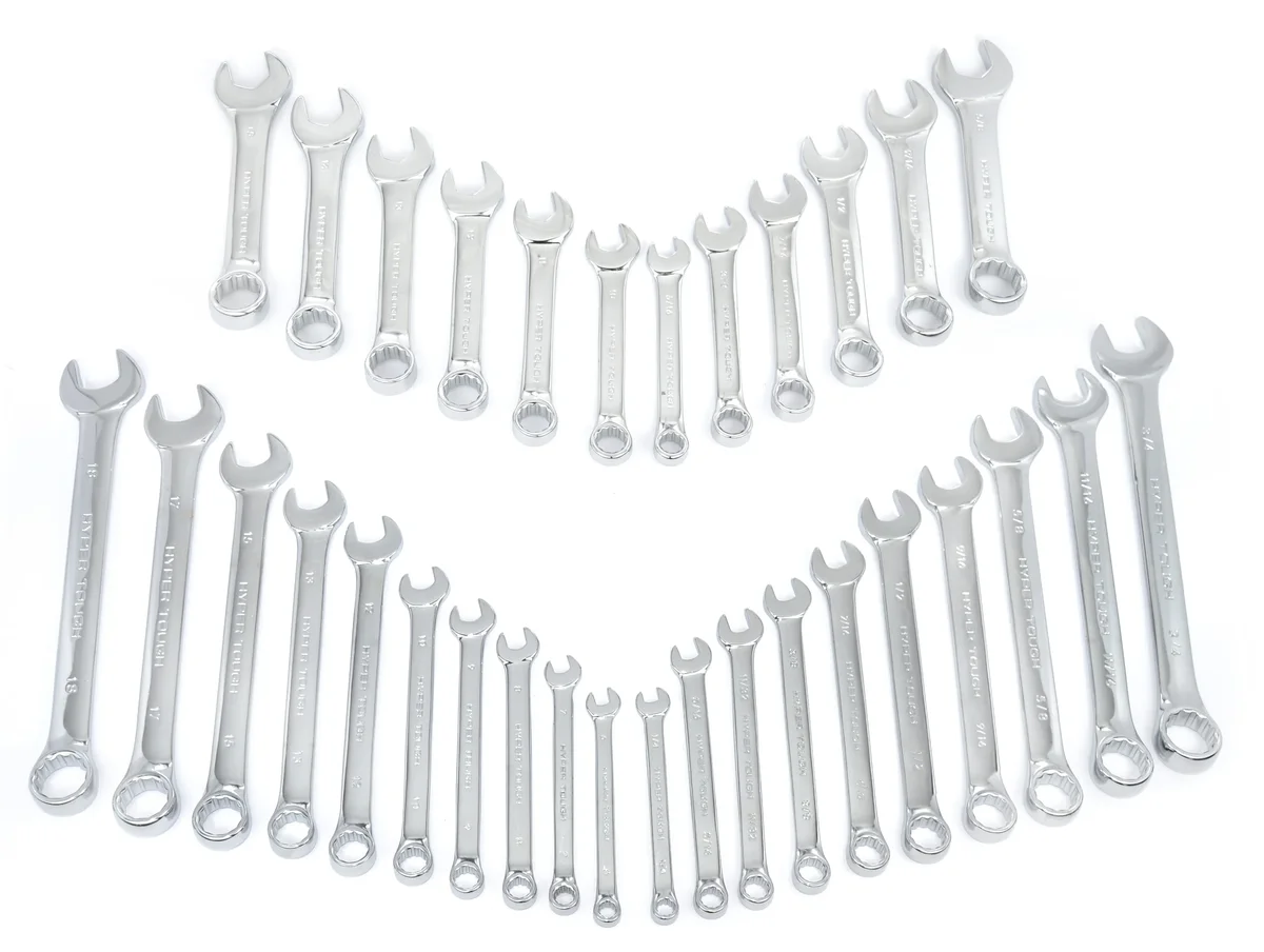 Everdaily Essentials 32-Piece Combination Wrench Set, SAE & Metric, Chrome Vanadium Steel, Standard & Stubby Sizes, Storage Case Included Ref. 6220