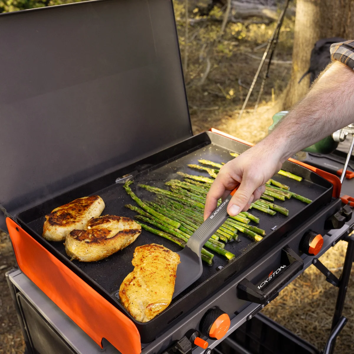 Everdaily Essentials Adventure Ready 20"x14" 2-Burner Propane Camping Griddle with Latching Hood and Handle Ref. 5887