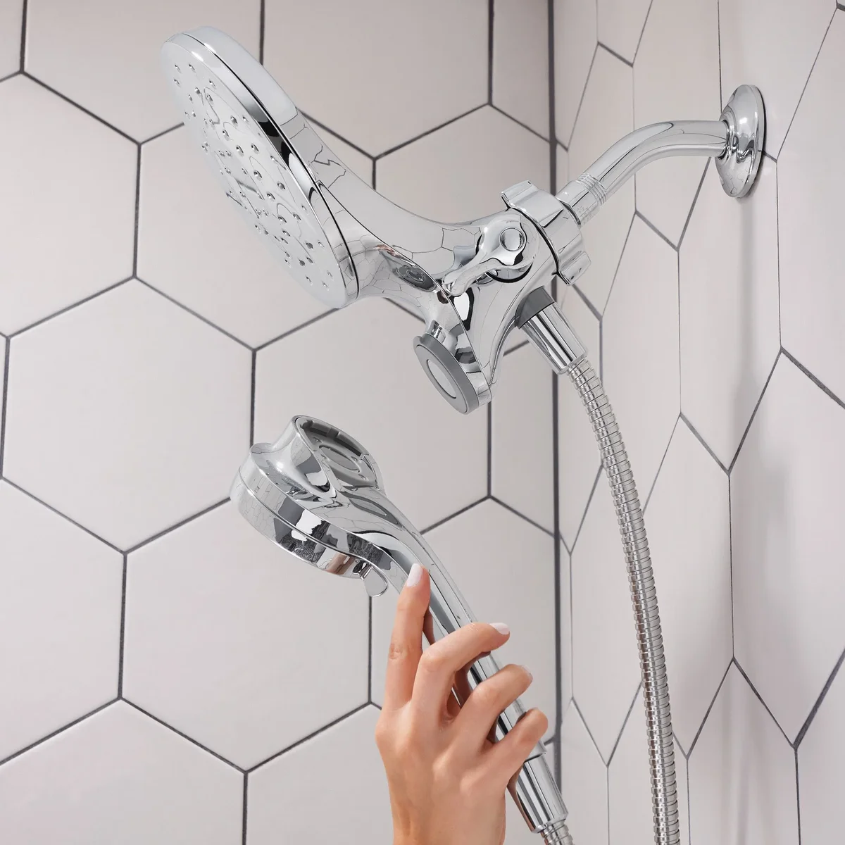 Moen Engage Magnetix Chrome Six-Function Handheld Shower with Magnetic Docking System, 26010 8903