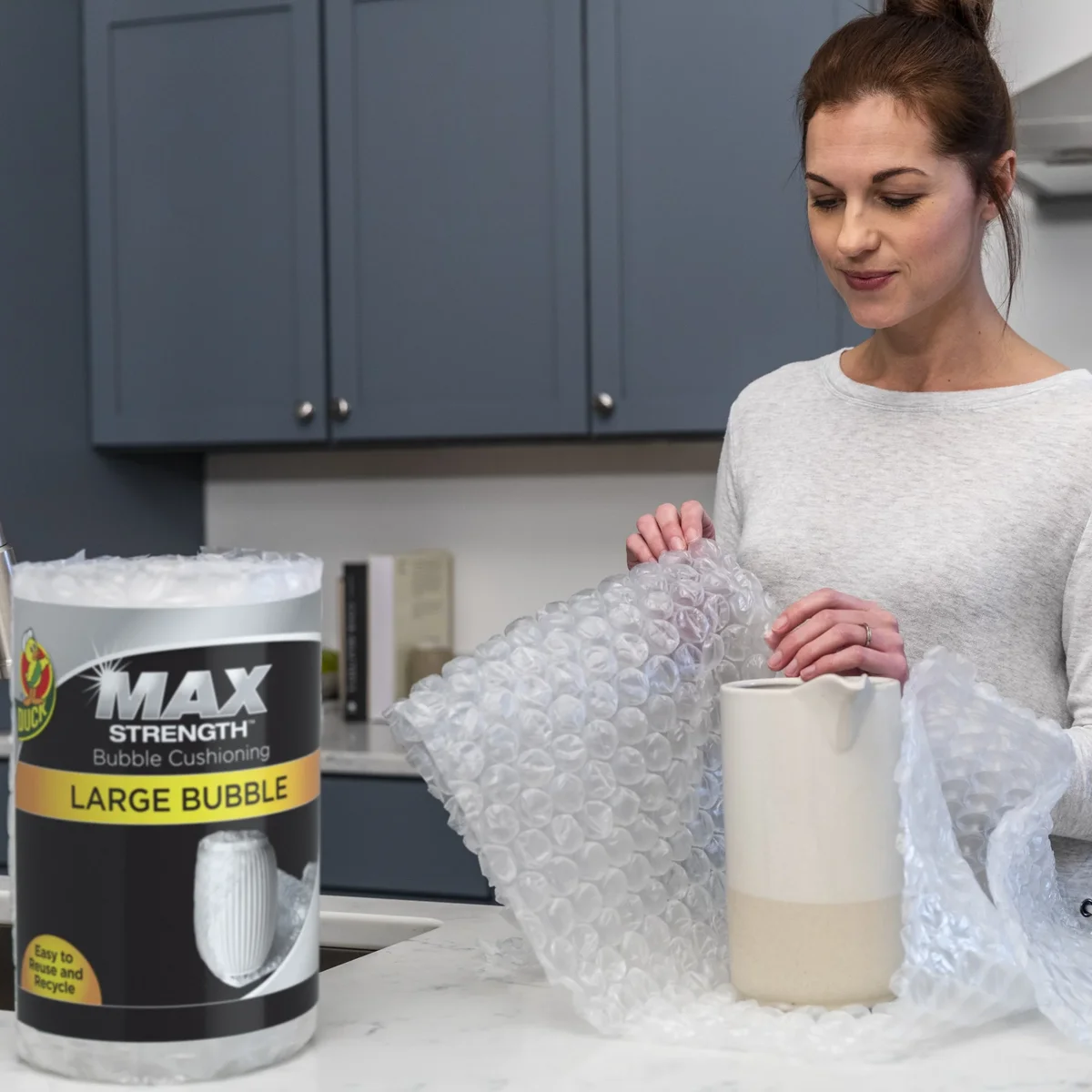 Duck Brand Duck Max Strength Large 5/16" Bubble Cushioning Wrap, 12" x 50' 2048
