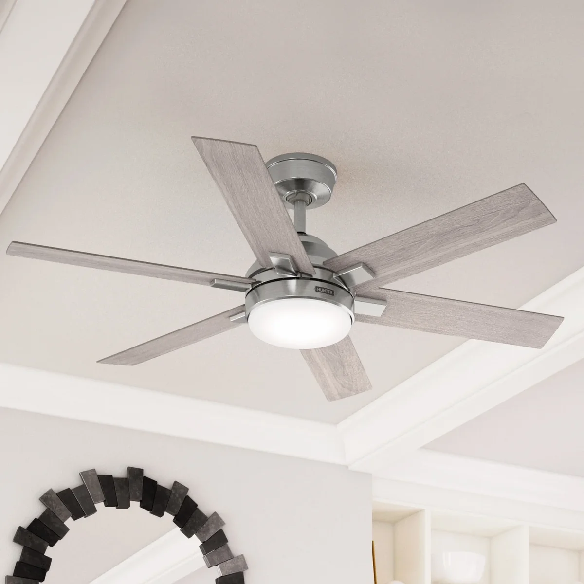 Hunter - Georgetown Indoor Ceiling Fan With Light, Remote, 52-inch, Brushed Nickel, Modern-style, 6-speed DC Motor, Quick Installation, Energy St 2102