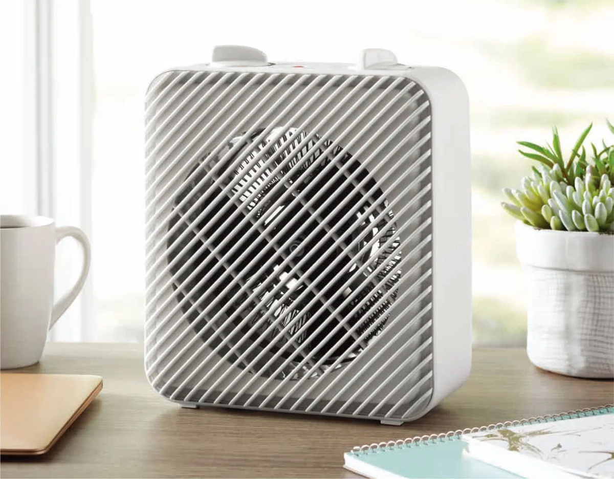 Everdaily Essentials 1500W Electric Fan-Forced 3-Speed Space Heater, White, Indoor Use Ref. 9270