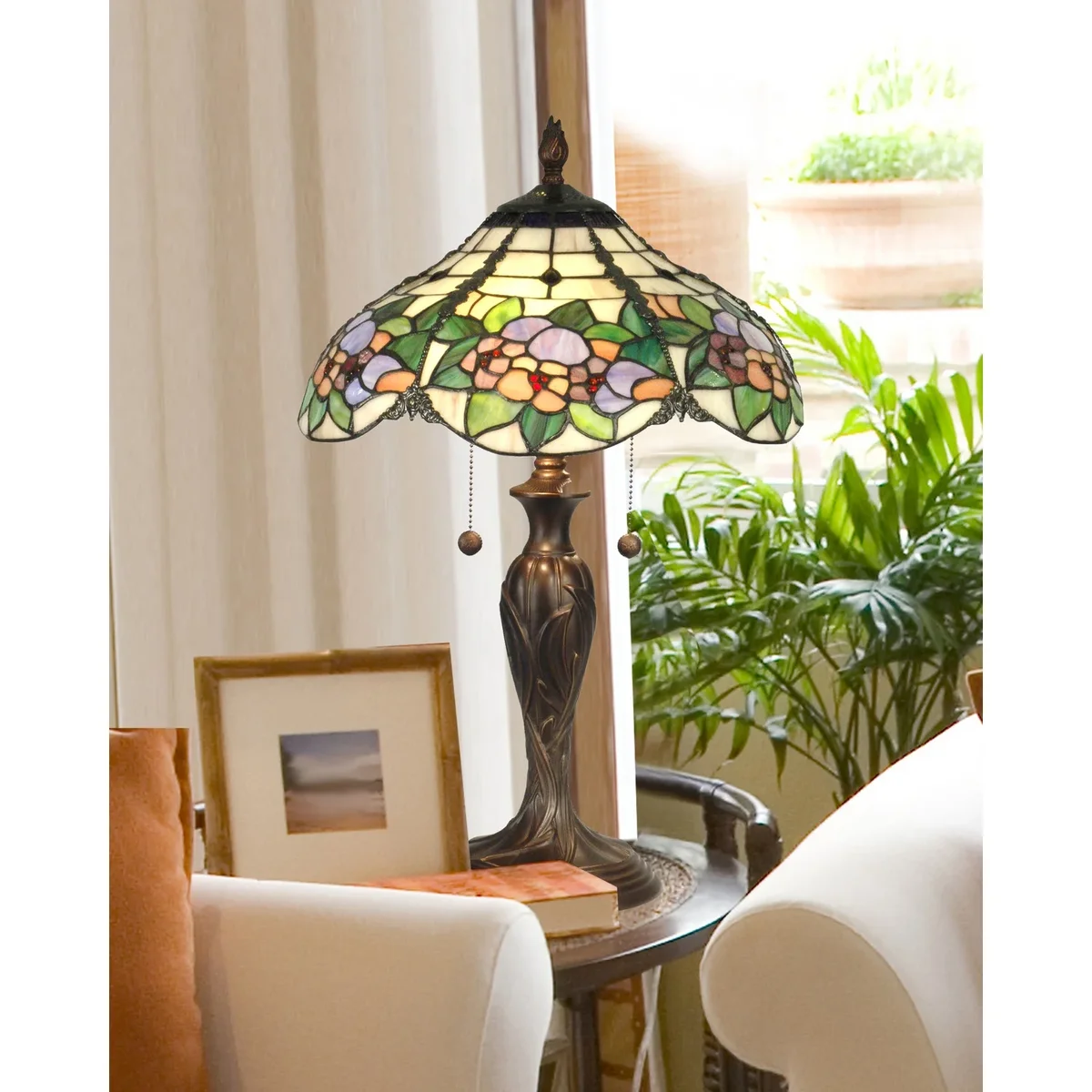 Everdaily Essentials Chicago Tiffany Table Lamp Ref. 7665