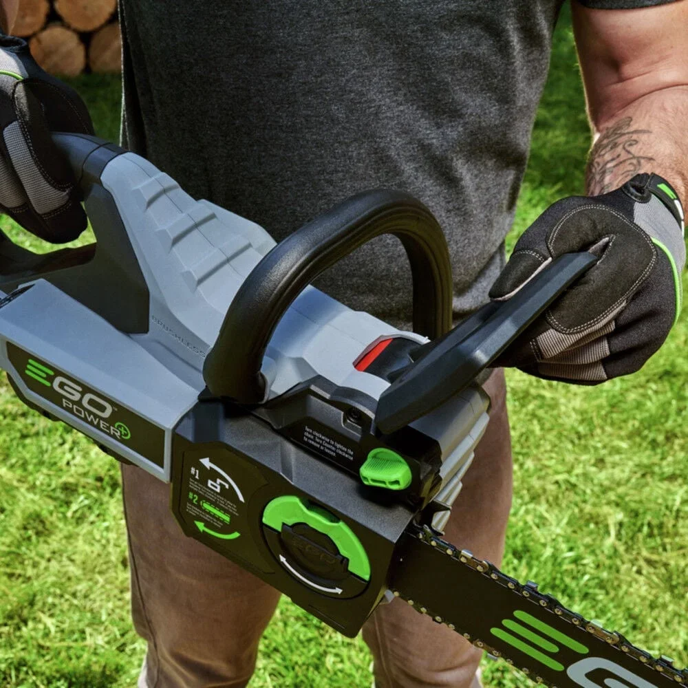 EGO POWER+ 16” 40cc Battery Powered Chainsaw 220 Cuts 4x4, 56V 4 Ah Battery 9216