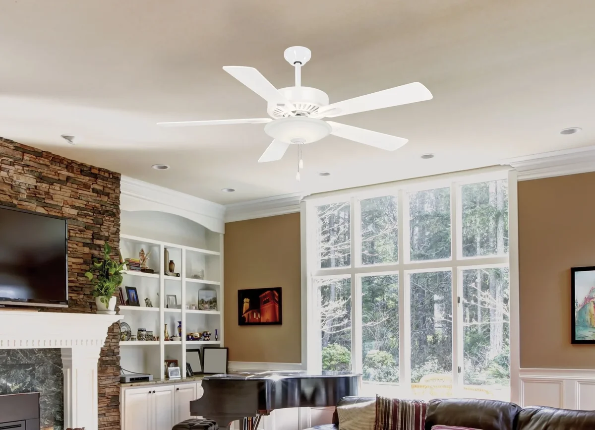 Everdaily Essentials 52" Minka Aire Contractor Oil-Rubbed Bronze LED Pull-Chain Ceiling Fan Ref. 3691