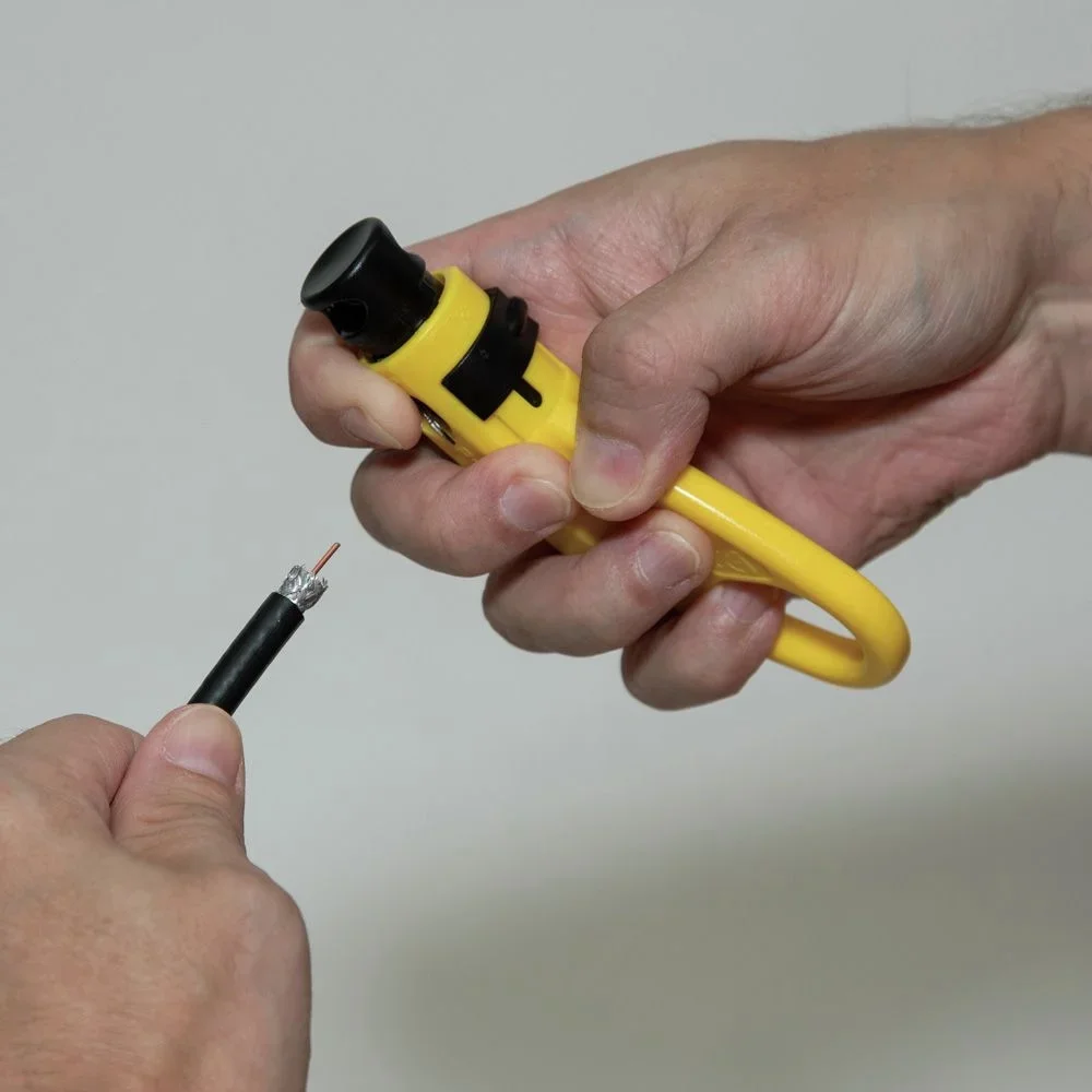 Klein Tools VDV002-818 Coax Installation & Test Kit 6797