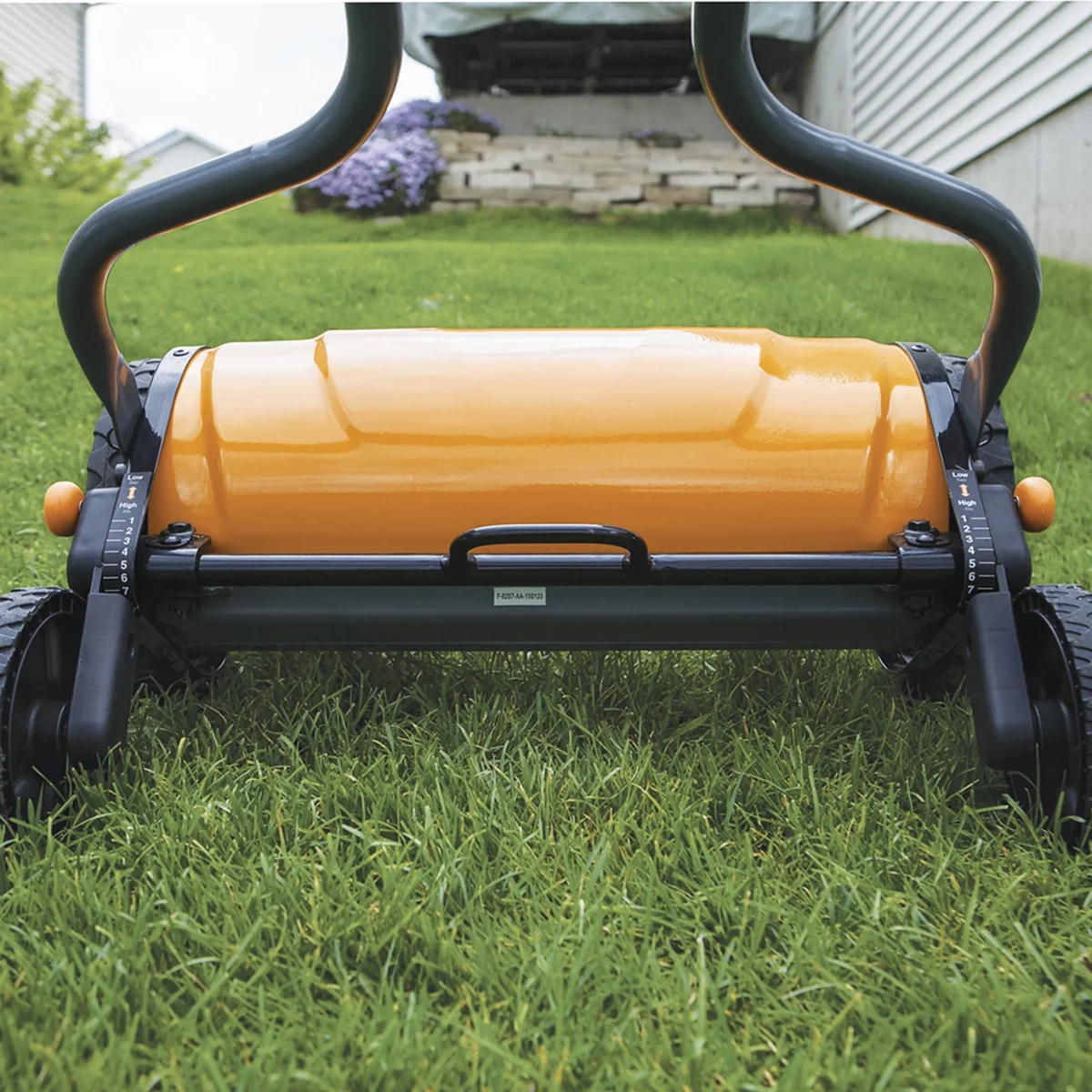 Fiskars Reel Mower 17 Inch 4871