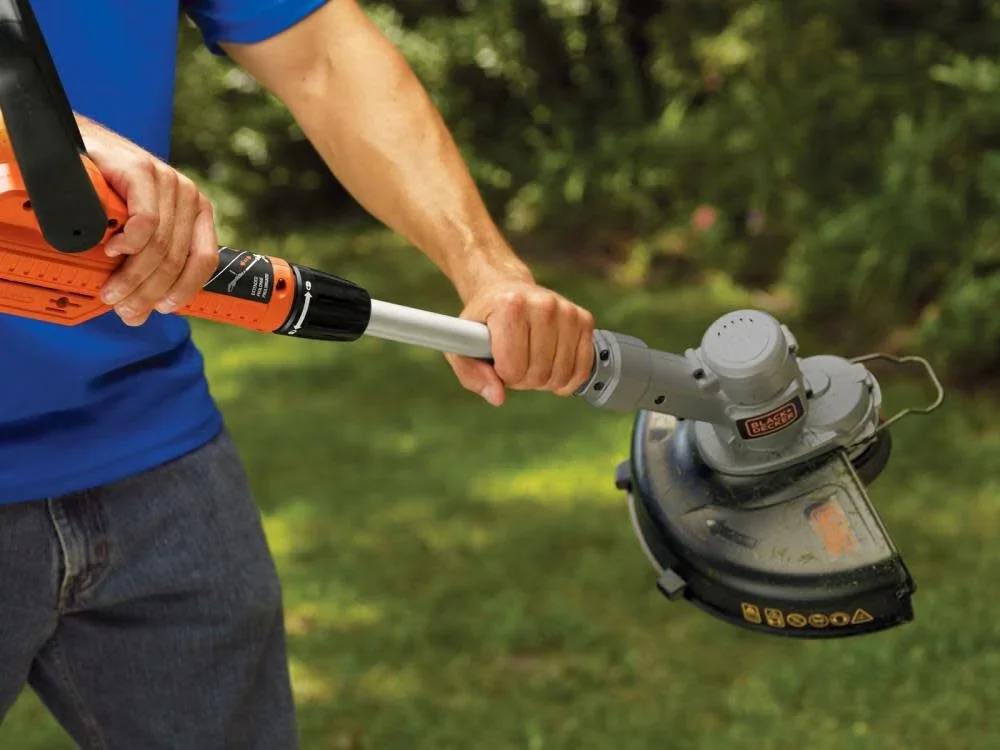 BLACK+DECKER 20-Volt MAX* POWERCONNECT Cordless 2-in-1 String Trimmer and Edger with Battery and Charger, LST300 7641