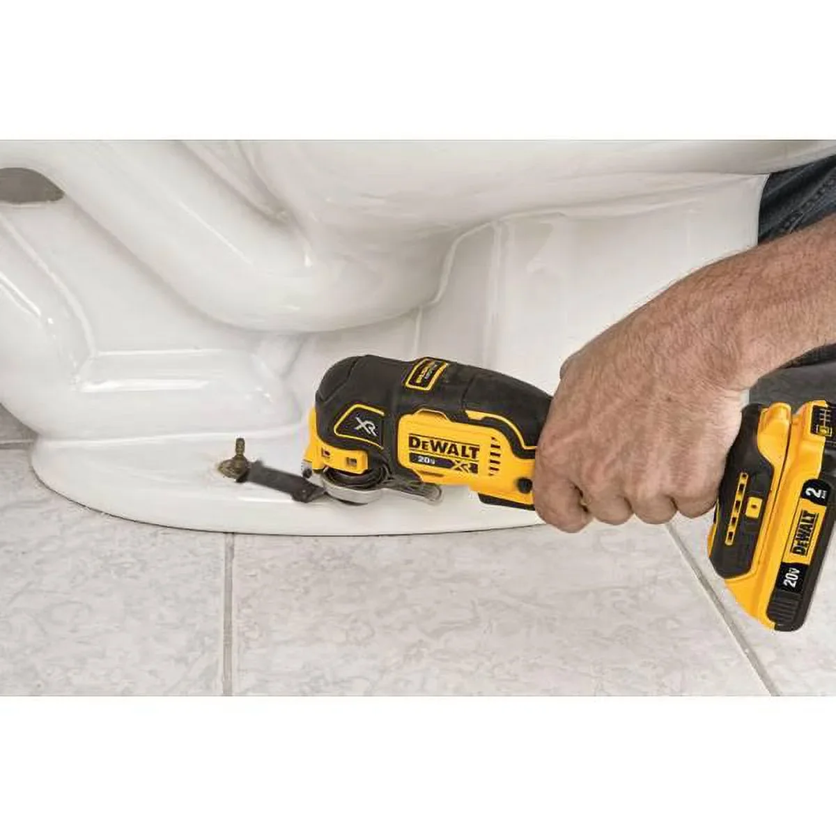 DEWALT 20V MAX* XR® BRUSHLESS CORDLESS 3-SPEED OSCILLATING MULTI-TOOL (TOOL ONLY) 9437