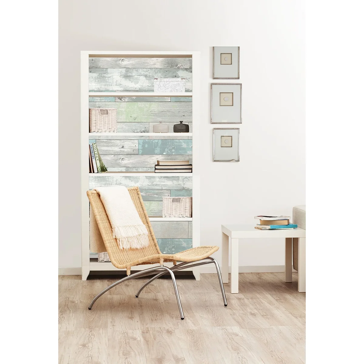 NuWallpaper Multicolor Beachwood Vinyl Peel And Stick Wallpaper, 216-in by 20.5-in, 30.75 sq. ft. 4240