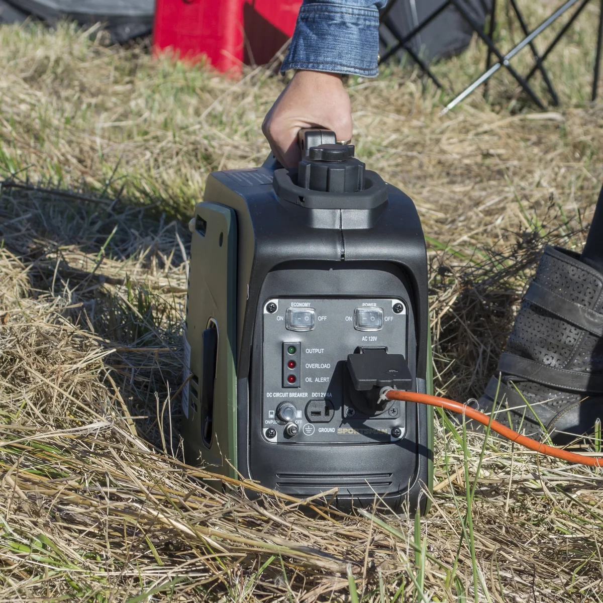 Sportsman 1000 Watt Inverter Generator - CARB Approved 0513