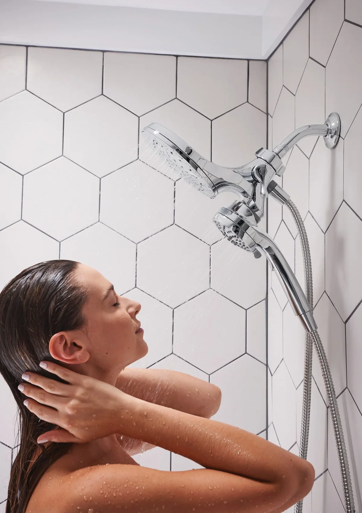 Moen Engage Magnetix Chrome Six-Function Handheld Shower with Magnetic Docking System, 26010 8903