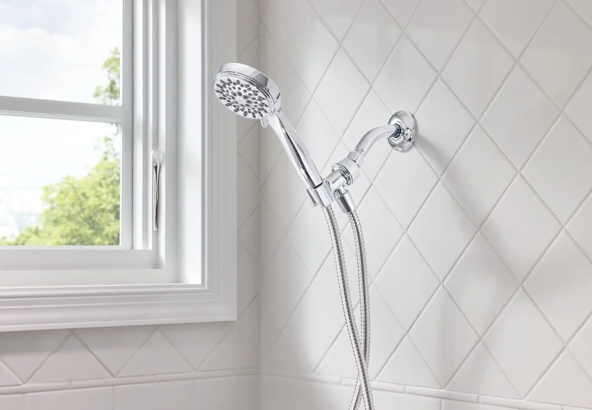 Everdaily Essentials Genta Chrome Handheld Shower Head with 3 Spray Settings, Bracket & 60" Hose – WaterSense Certified Ref. 7281